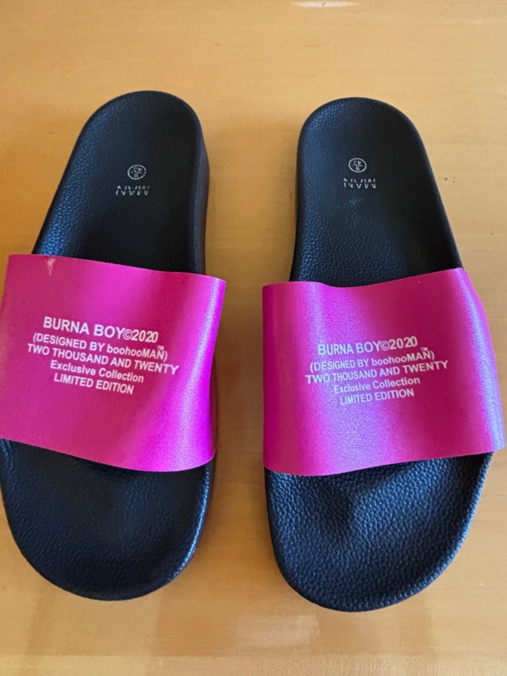 Slip ons Burna Boy Exclusive Collection